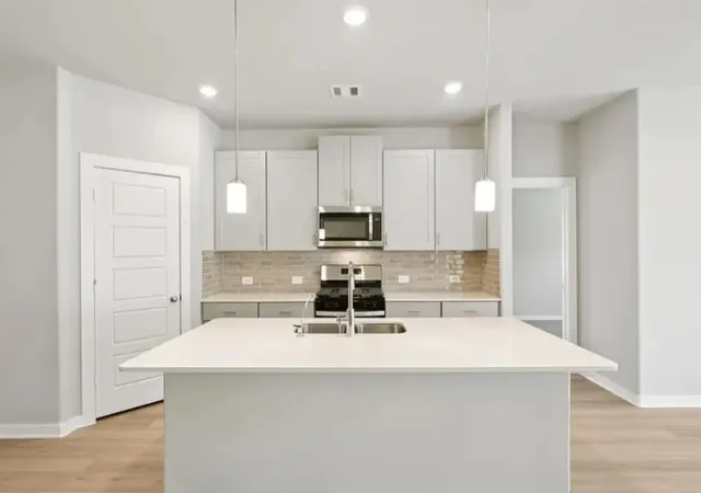 Photo 3 of Sale Pending at 31027 Amalfi Cliff Dr, Huffman, TX 77336 | MLS# 76028610 | Listing updated on 2026-09-10