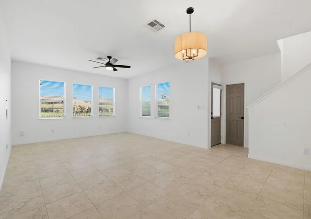 Photo 4 of Townhouse for sale at 18714 Serenity Loch Dr, Spring, TX 77379 | MLS# 67438114 | Listing updated on 2026-09-15