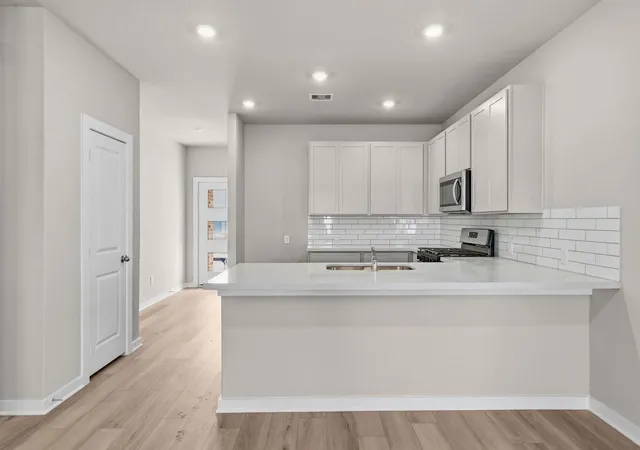 3rd image of 19047 Cetara Villa Dr, Hockley, TX 77447 | MLS# 21496942