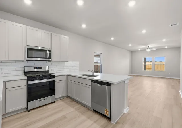 5th image of 19047 Cetara Villa Dr, Hockley, TX 77447 | MLS# 21496942