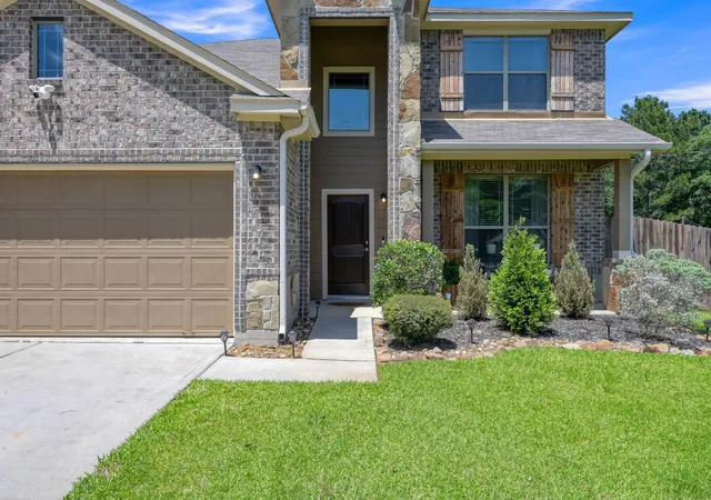3rd image of 13335 Hidden Manor Ct, Willis, TX 77318 | MLS# 25469975