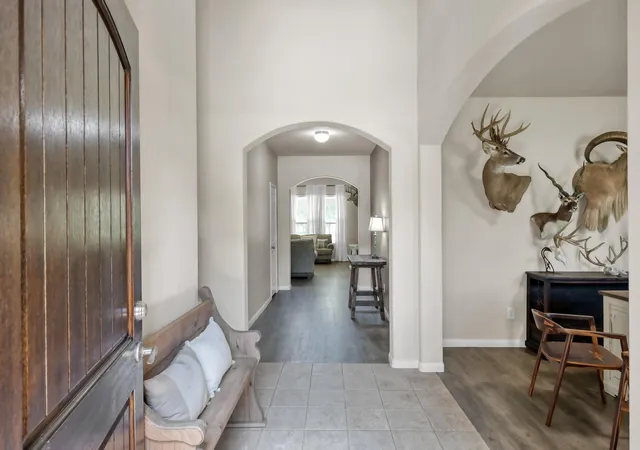 4th image of 13335 Hidden Manor Ct, Willis, TX 77318 | MLS# 25469975