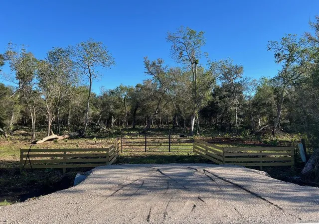 Photo 1 of Land for sale at 10186 County Rd 400, Brazoria, TX 77422 | MLS# 94031783 | Listing updated on 2025-11-07