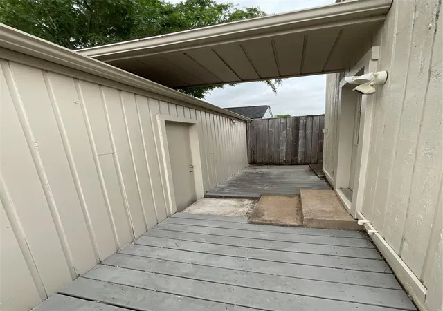 19th image of 1912 Trixie Ln, Houston, TX 77042 | MLS# 86892559