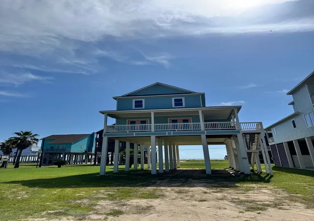 15th image of 13014 Buccaneer Pkwy, Freeport, TX 77541 | MLS# 9874711