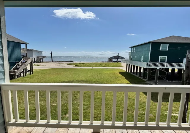 3rd image of 13014 Buccaneer Pkwy, Freeport, TX 77541 | MLS# 9874711