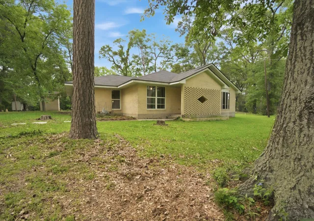 Photo 1 of Single family home for sale at 6161 Woodland Lakes Loop, Willis, TX 77378 | MLS# 50574544 | Listing updated on 2026-07-27