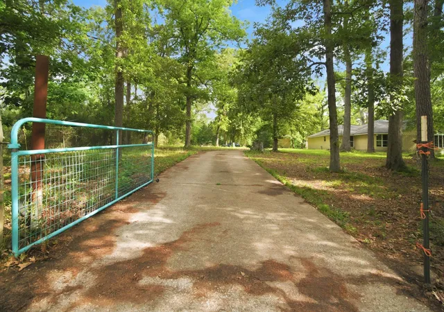 Photo 36 of Single family home for sale at 6161 Woodland Lakes Loop, Willis, TX 77378 | MLS# 50574544 | Listing updated on 2026-07-27