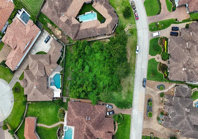 19th image of 39 Post Shadow Estate Dr, Spring, TX 77389 | MLS# 55460020