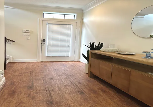 4th image of 2609 Riverside Dr #C, Houston, TX 77004 | MLS# 54439816