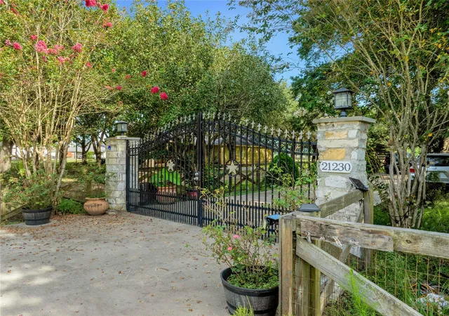 1st image of 21230 Meadowview Ln, Tomball, TX 77377 | MLS# 63282080