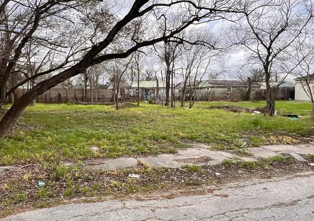 Photo 1 of Land for sale at 3215 Newhoff St, Houston, TX 77026 | MLS# 56916546 | Listing updated on 2026-08-04