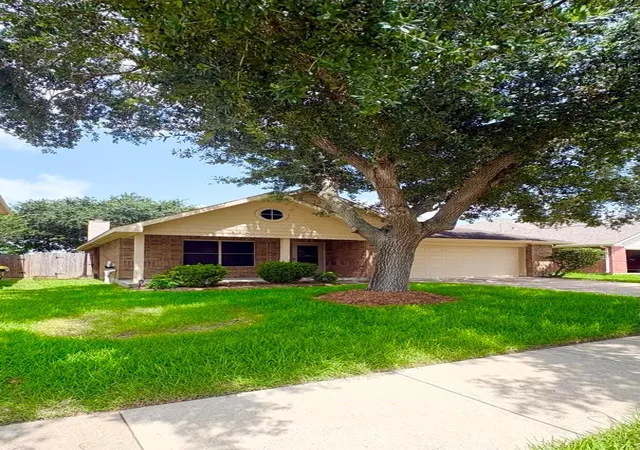 Homes for sale in Pearland, TX | 1130 Andover Dr, Pearland, TX 77584 | MLS# 94624306