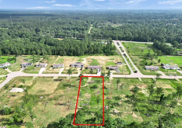 Photo 3 of Land for sale at 20043 Kincaid Dr, Conroe, TX 77306 | MLS# 3678589 | Listing updated on 2026-08-28