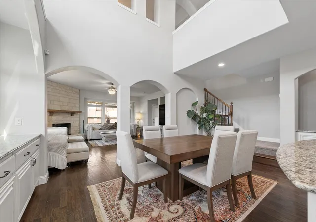 4th image of 916 Marion Farm Rd, Little Elm, TX 75068 | MLS# 19866881