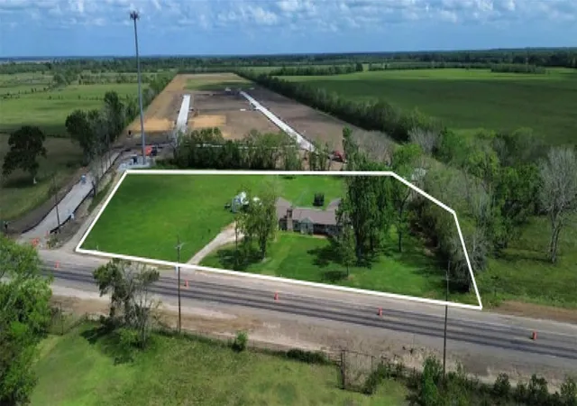 Photo 1 of Single family home for sale at 7490 Highway 146 N, Liberty, TX 77575 | MLS# 32471665 | Listing updated on 2026-06-09