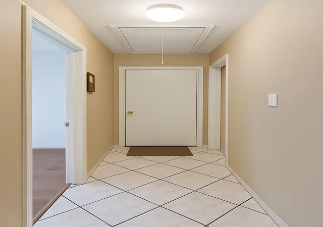 Photo 3 of Single family home for sale at 3335 Bandell Dr, Houston, TX 77045 | MLS# 59430735 | Listing updated on 2026-08-16