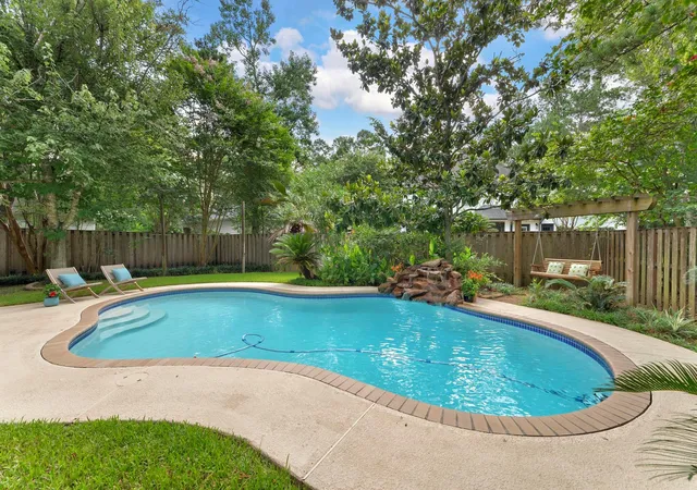 Homes for sale in The Woodlands, TX | 126 Wisteria Walk Cir, The Woodlands, TX 77381 | MLS# 46685312