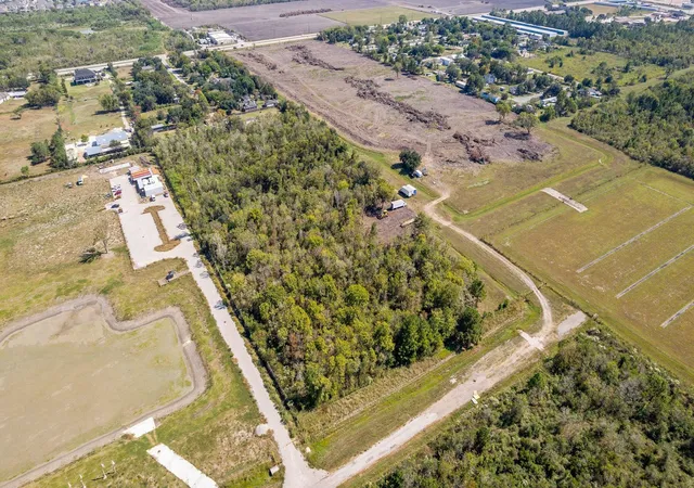 Photo 2 of Land for sale at 0 Apollo, Rosharon, TX 77583 | MLS# 58863704 | Listing updated on 2026-04-23