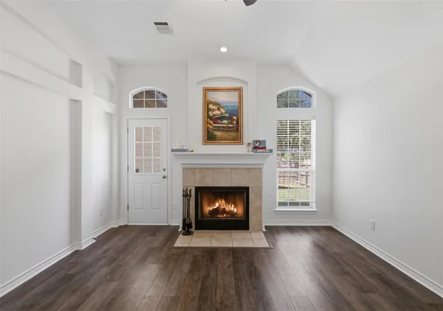 Photo 3 of Single family home for sale at 3907 Bridgeberry Ct, College Station, TX 77845 | MLS# 23540964 | Listing updated on 2026-09-01