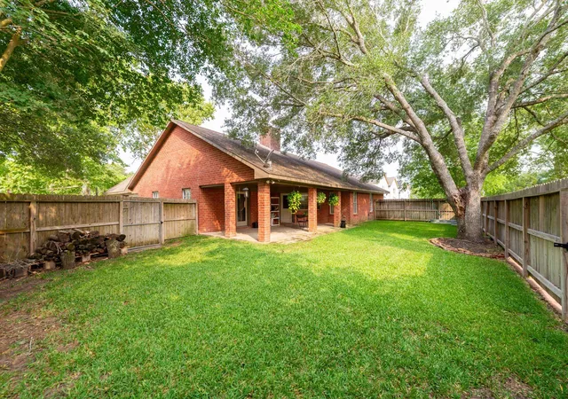 Homes for sale in Beasley, TX | 330 N 4Th St, Beasley, TX 77417 | MLS# 92218807