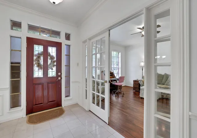 3rd image of 3926 Brook Shadow Dr, Kingwood, TX 77345 | MLS# 9945172