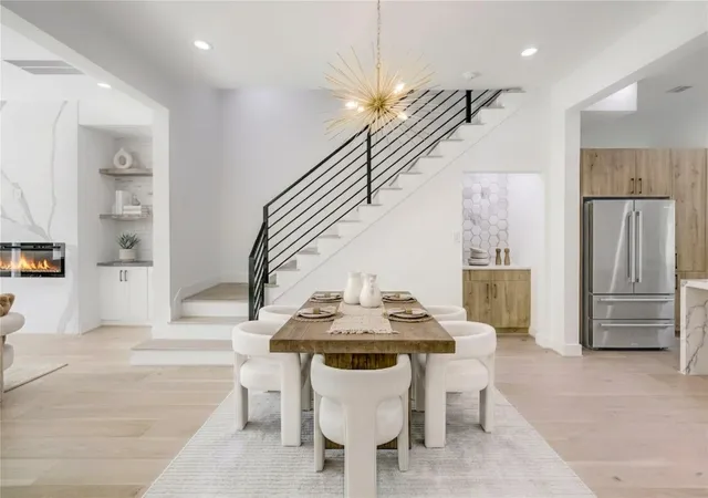 4th image of 6209 Westcott St, Houston, TX 77007 | MLS# 34193832