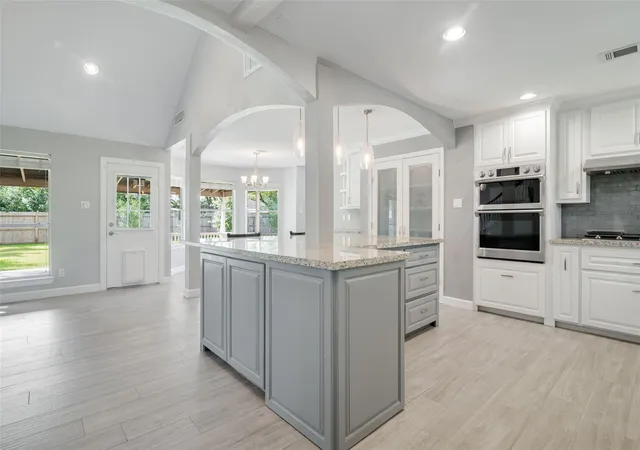 Photo 4 of Single family home for sale at 705 Briarmeadow Ave, Friendswood, TX 77546 | MLS# 48069986 | Listing updated on 2026-10-10