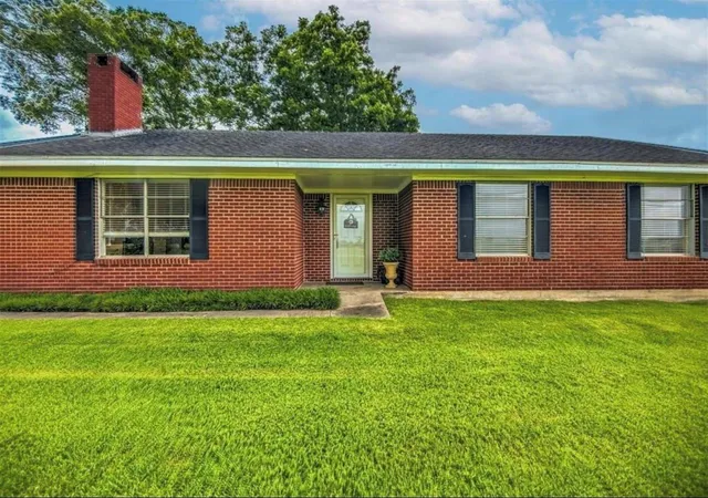Photo 1 of Sale Pending at 2766 County Rd 605, Dayton, TX 77535 | MLS# 7962241 | Listing updated on 2026-09-11