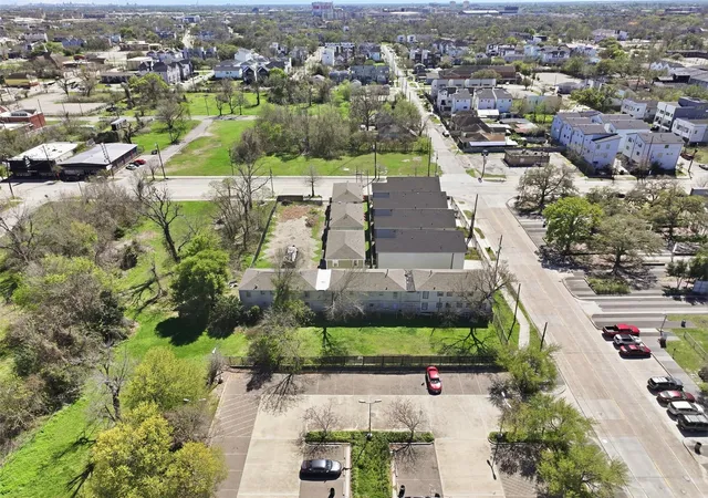 Photo 3 of Land for sale at 2307 Tuam Ave, Houston, TX 77004 | MLS# 88978792 | Listing updated on 2026-08-17