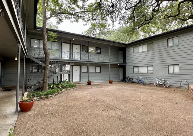 1st image of 803 W 28Th St #106, Austin, TX 78705 | MLS# 52989665