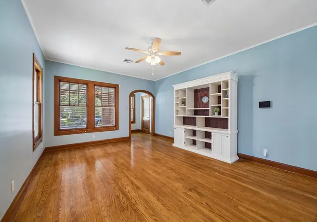 Photo 2 of Single family home for sale at 4606 Ave N 1/2, Galveston, TX 77551 | MLS# 29276377 | Listing updated on 2026-09-18