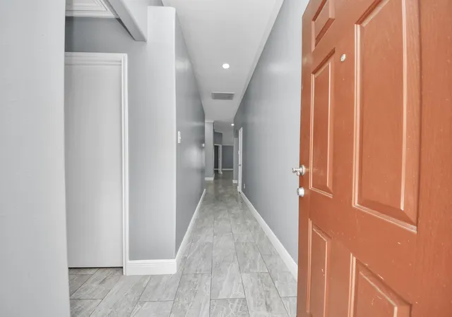 Photo 2 of Sale Pending at 2606 Tinas Terrace Dr, Houston, TX 77038 | MLS# 40301202 | Listing updated on 2026-09-22