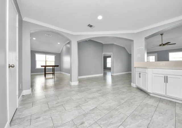 Photo 3 of Sale Pending at 2606 Tinas Terrace Dr, Houston, TX 77038 | MLS# 40301202 | Listing updated on 2026-09-22