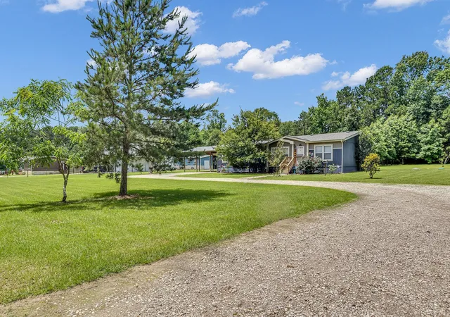 3rd image of 521 Denson Reed Rd, Cleveland, TX 77328 | MLS# 50637037