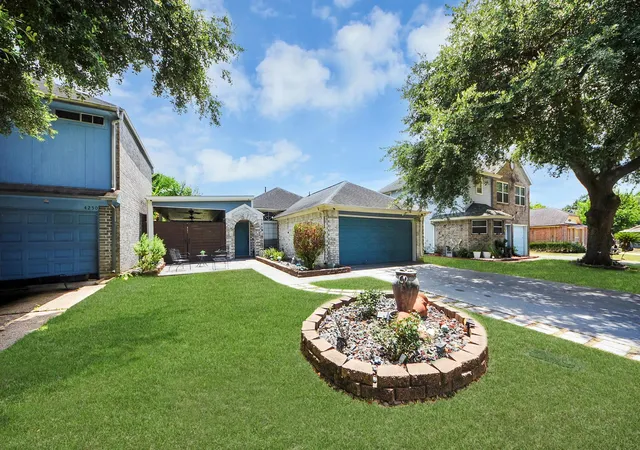 Photo 2 of Single family home for sale at 4246 Tiny Hur Dr, Pasadena, TX 77503 | MLS# 56959041 | Listing updated on 2026-09-13