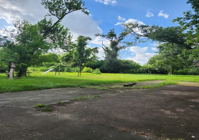 Photo 2 of Land for sale at 7517 S Finch Cir, Houston, TX 77028 | MLS# 36569794 | Listing updated on 2026-08-03