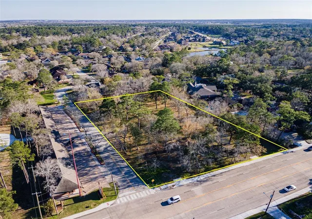 2nd image of 1810 Fm 517 Rd, Dickinson, TX 77539 | MLS# 79701597