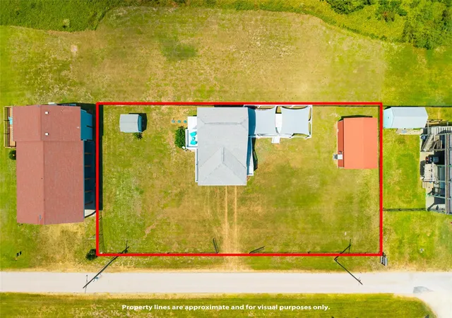 4th image of 981 Sea Spray Dr, Port Bolivar, TX 77650 | MLS# 44813952