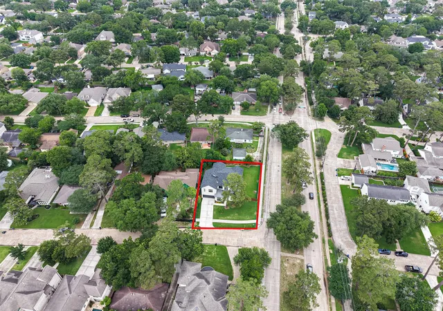 49th image of 14002 Woodthorpe Ln, Houston, TX 77079 | MLS# 79070113