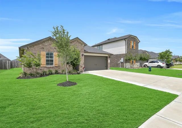 Photo 3 of Single family home for sale at 9714 Madison Ave, Texas City, TX 77591 | MLS# 11193105 | Listing updated on 2026-09-06