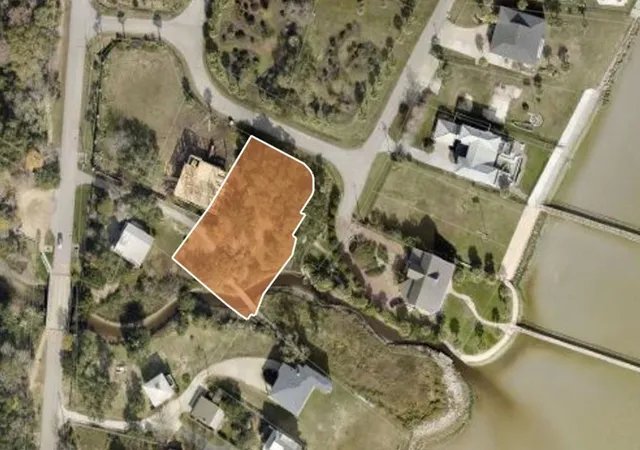 6th image of 633 Bay Vista Dr, Seabrook, TX 77586 | MLS# 10004484