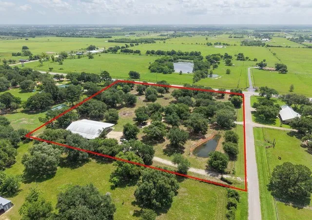 Photo 1 of Land for sale at 32956 Londonderry Dr, Waller, TX 77484 | MLS# 25969384 | Listing updated on 2026-07-27