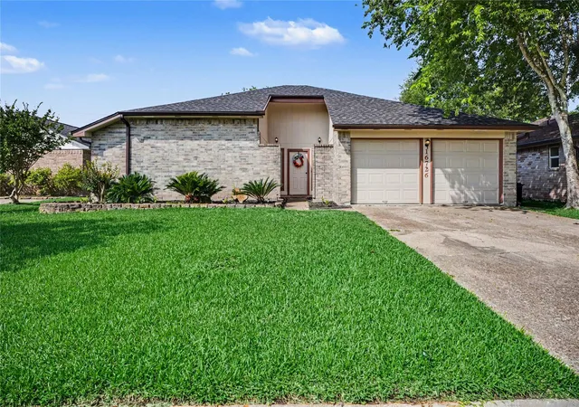 Homes for sale in Friendswood, TX | 16726 Frigate Dr, Friendswood, TX 77546 | MLS# 21272894