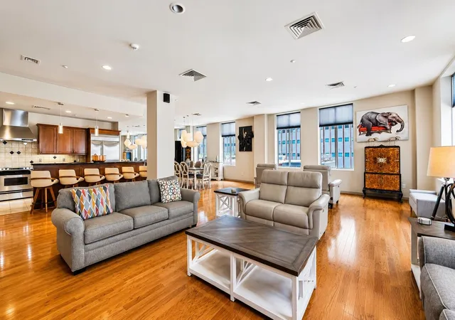 Photo 2 of Condo for sale at 914 Main St #801, Houston, TX 77002 | MLS# 85729590 | Listing updated on 2026-09-10