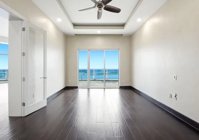 5th image of 4821 E Nasa Pkwy, Seabrook, TX 77586