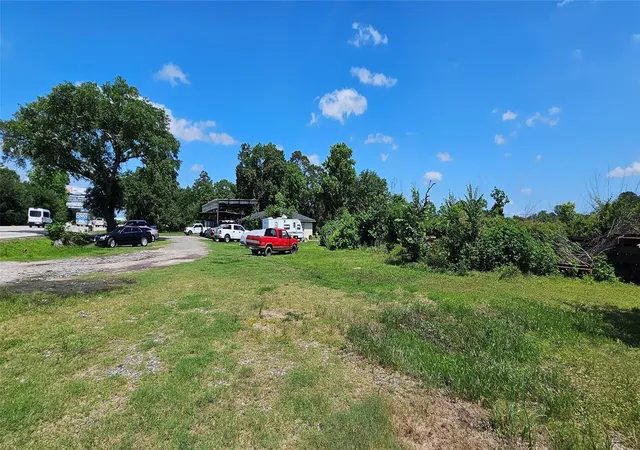 4th image of 19624 E Hwy 6, Alvin, TX 77511 | MLS# 29401078