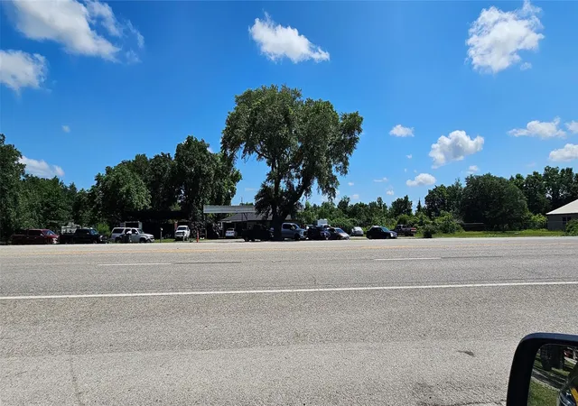 7th image of 19624 E Hwy 6, Alvin, TX 77511 | MLS# 29401078