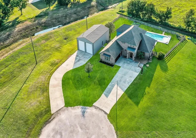 Photo 2 of Single family home for sale at 11834 Bisonte St, Needville, TX 77461 | MLS# 39270304 | Listing updated on 2026-09-14