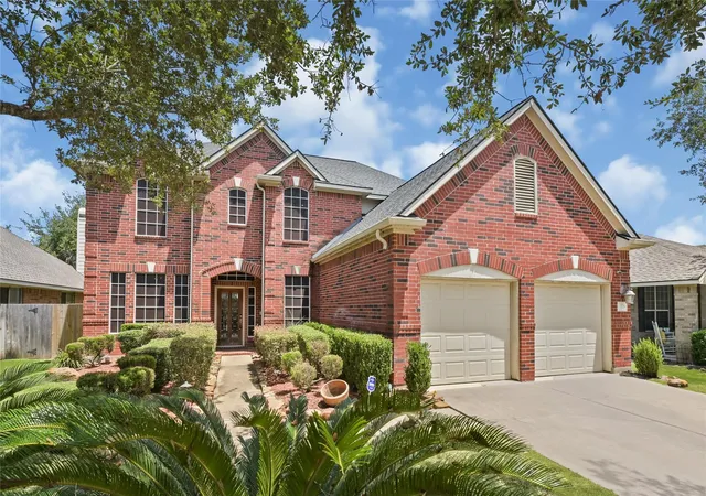 Photo 1 of Sale Pending at 10626 Sterling Manor Dr, Spring, TX 77379 | MLS# 44343067 | Listing updated on 2026-09-20